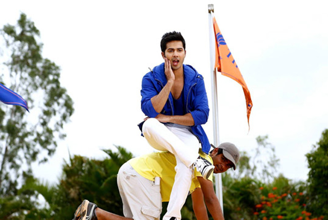 Bollywood hottie Varun Dhawan turns 27